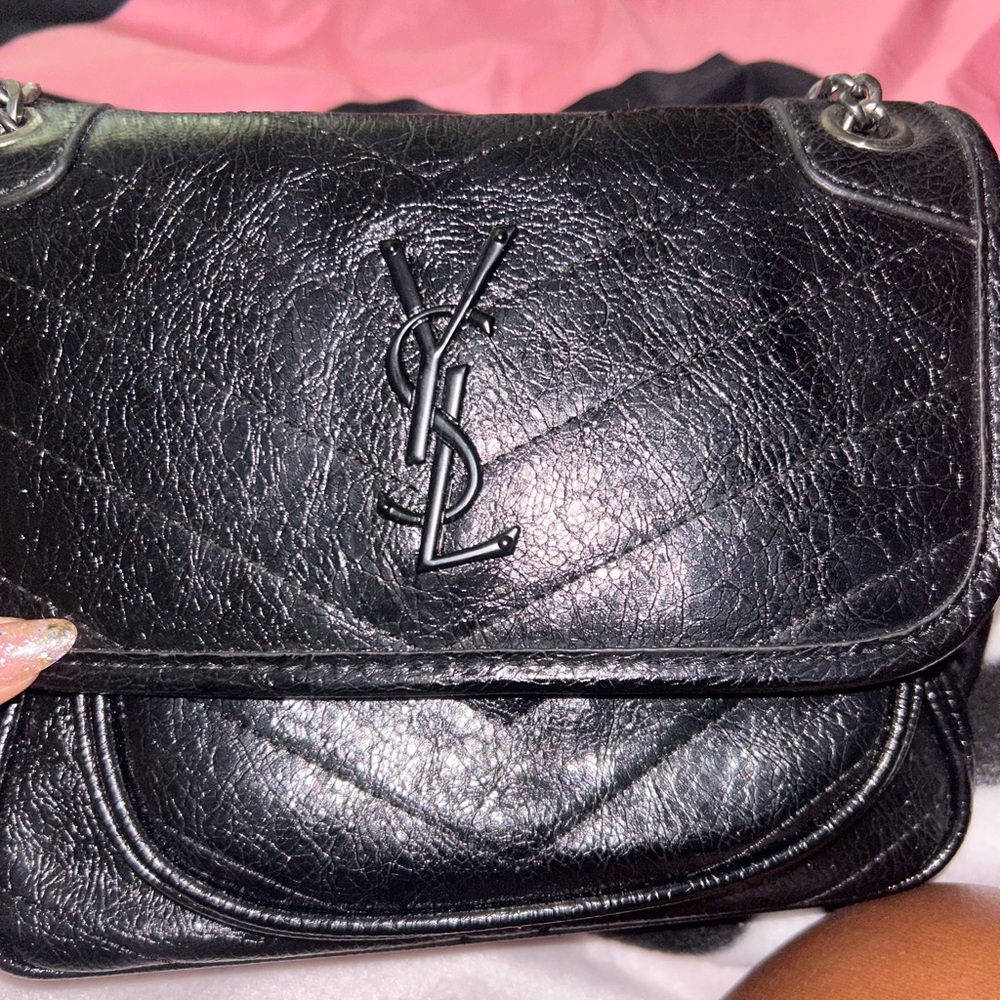 Black purse
